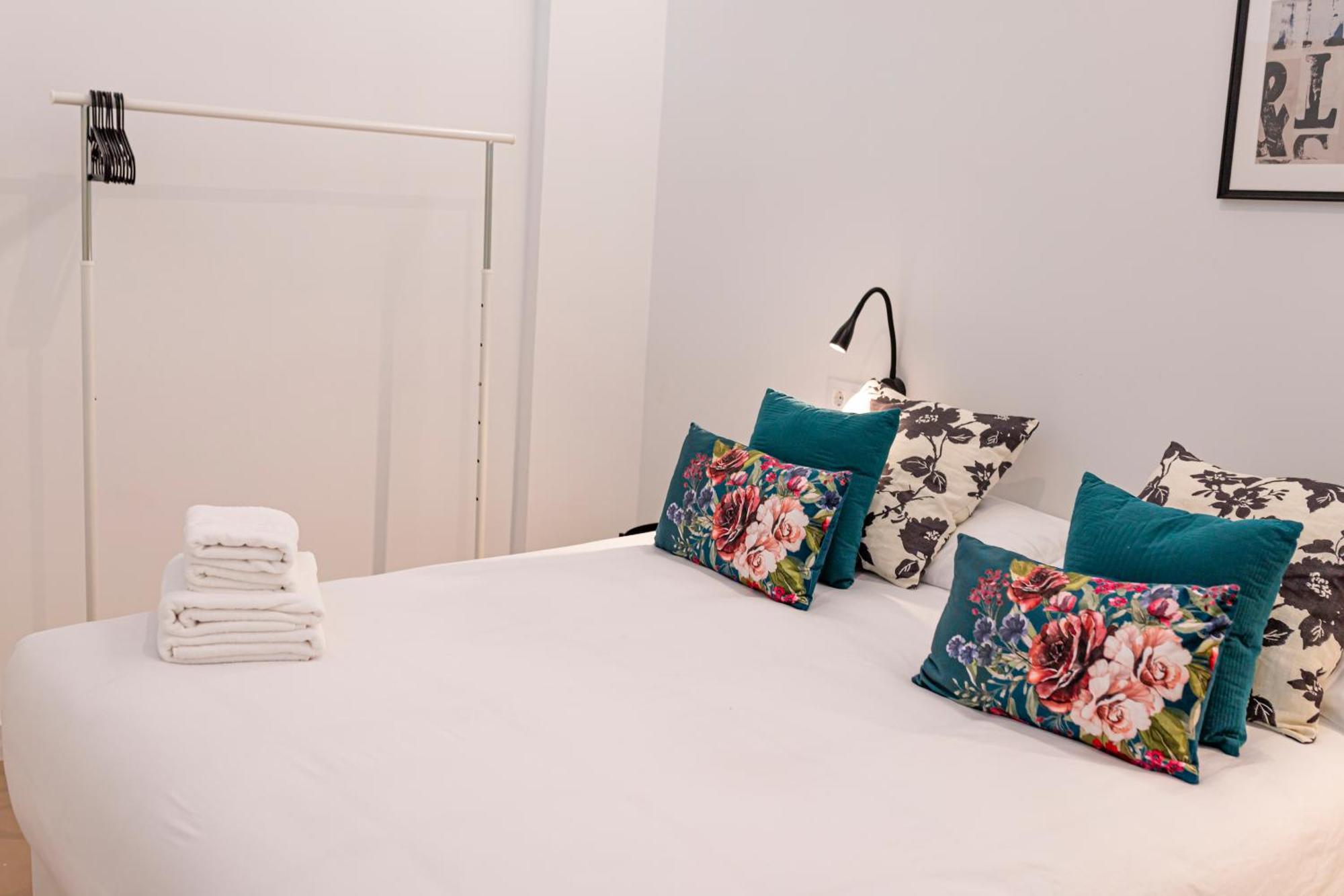 Resolana Suites Sevilla Bagian luar foto